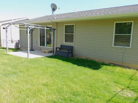 2109 Bald Eagle Ct, Dubuque, IA 52001 photo 26