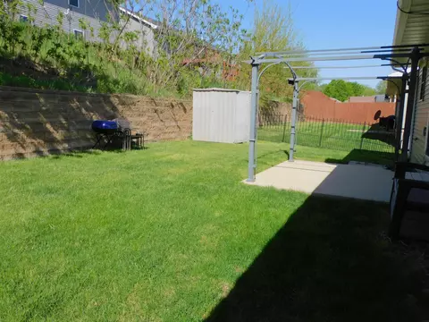 2109 Bald Eagle Ct, Dubuque, IA 52001 photo 28