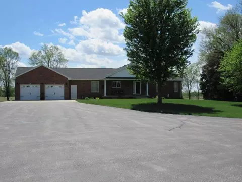 22102 Hwy 151, Monticello, IA 52310