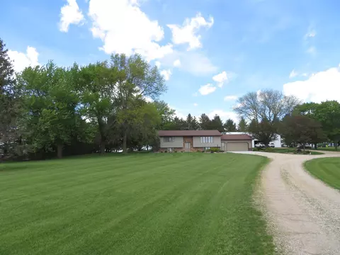 32242 Ridge, Parkersburg, IA 50665