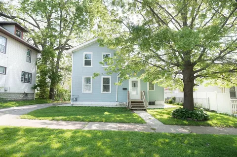 117 Linwood Ave, Waterloo, IA 50701