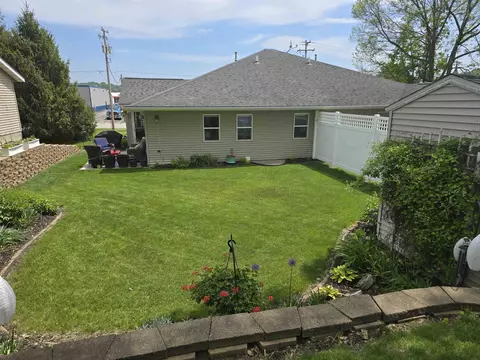 211 Painter St #2, Decorah, IA 52101 photo 23