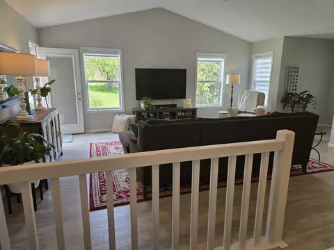 211 Painter St #2, Decorah, IA 52101 photo 7