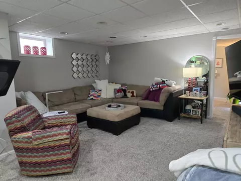 211 Painter St #2, Decorah, IA 52101 photo 17