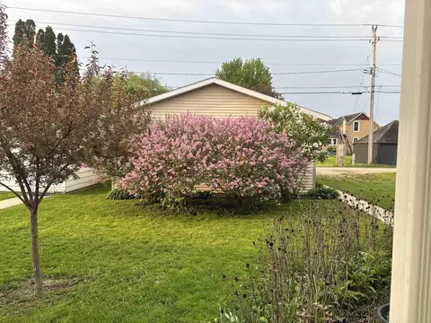 203 E Main St, Decorah, IA 52101 photo 23