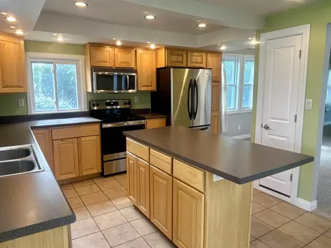 203 E Main St, Decorah, IA 52101 photo 9
