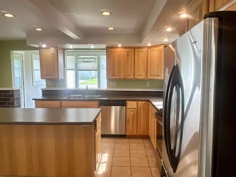 203 E Main St, Decorah, IA 52101 photo 8