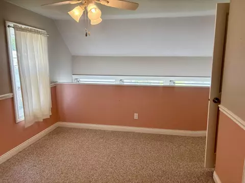 203 E Main St, Decorah, IA 52101 photo 14