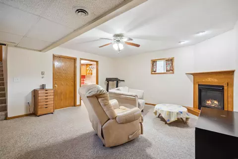 155 S 175 S 3rd St, Maynard, IA 50655 photo 24