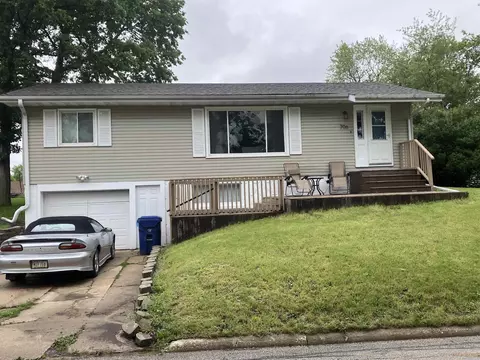 706 14th Ave, Eldora, IA 50627