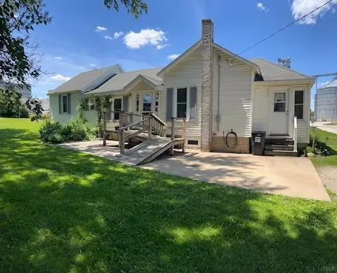 106 W Burger St, Hawkeye, IA 52147