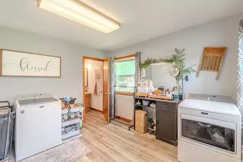 409 Oak St, Sumner, IA 50674 photo 11