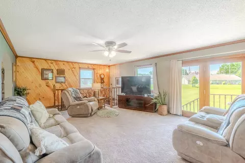 409 Oak St, Sumner, IA 50674 photo 6
