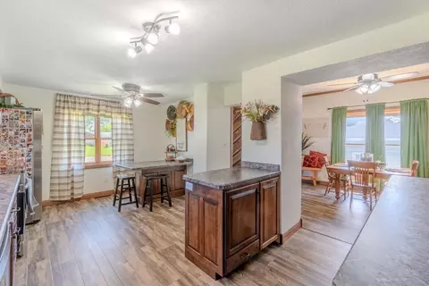 409 Oak St, Sumner, IA 50674 photo 7