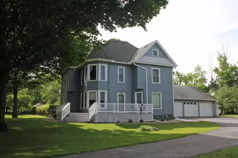 180 Forrest Ave, Denver, IA 50622