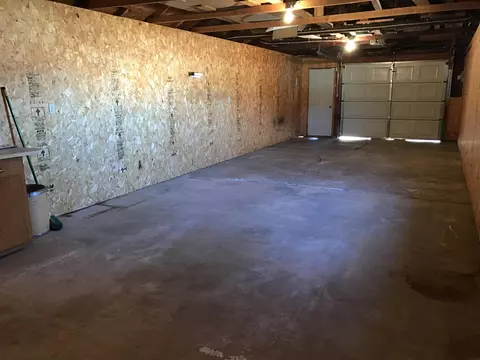 404 E Spring St, New Hampton, IA 50659 photo 28