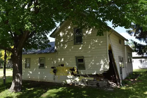 515 W 1st St, Saint Ansgar, IA 50472