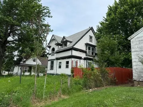 203 W Briney St, What Cheer, IA 50268