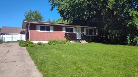 170 Letsch Rd, Waterloo, IA 50701