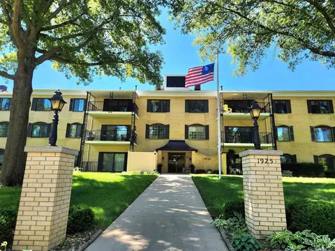 1925 Westchester Rd #114, Waterloo, IA 50701