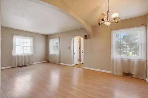 1456 Bertch Ave, Waterloo, IA 50702 photo 3