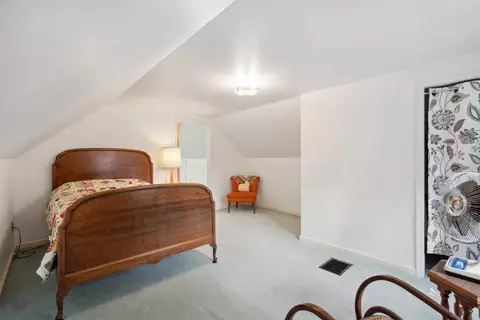 460 S Hackett Rd, Waterloo, IA 50701 photo 16