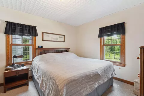 460 S Hackett Rd, Waterloo, IA 50701 photo 13