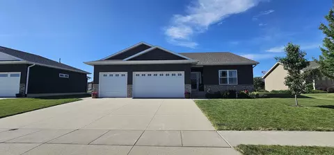 402 Allison Ave, La Porte City, IA 50651
