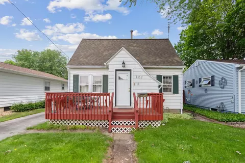727 Dundee Ave, Waterloo, IA 50701