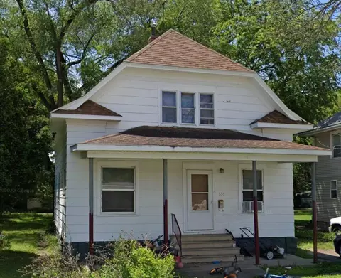 856 Fowler St, Waterloo, IA 50703