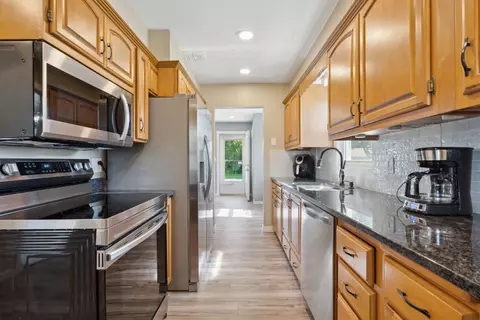1902 E Mitchell St, Waterloo, IA 50702 photo 12