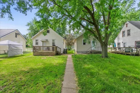 157-159 Dearborn Ave, Waterloo, IA 50703 photo 5