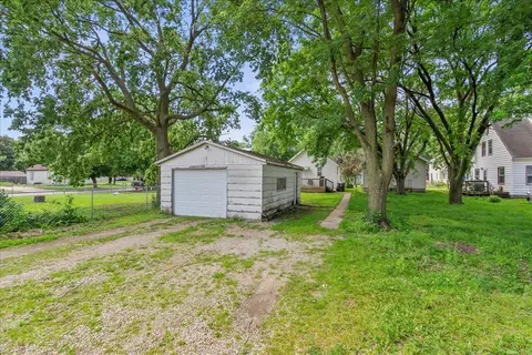 157-159 Dearborn Ave, Waterloo, IA 50703 photo 7