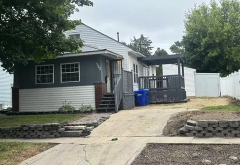 113 6th Ave SE, Oelwein, IA 50662