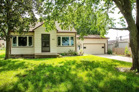 213 S 3rd, Raymond, IA 50667