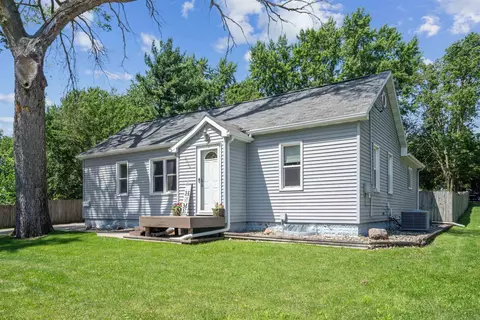 3010 Bethel St, Waterloo, IA 50702