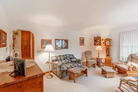 529 E 2nd St, Sumner, IA 50674 photo 3