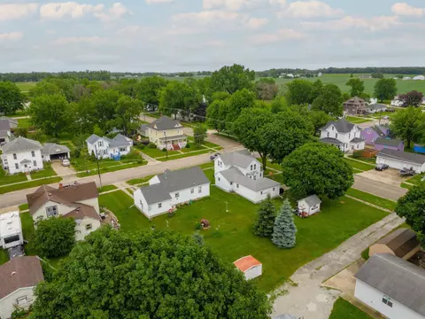 529 E 2nd St, Sumner, IA 50674 photo 19