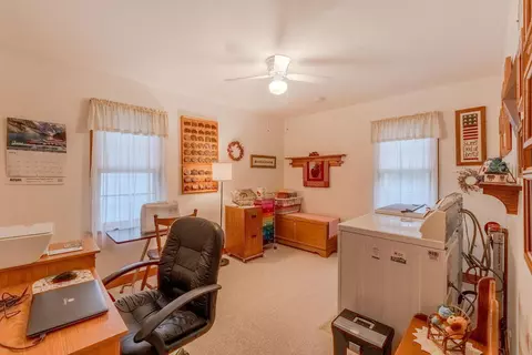 529 E 2nd St, Sumner, IA 50674 photo 8