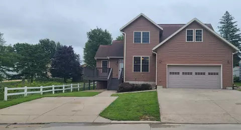 503 S West St, Monona, IA 52159