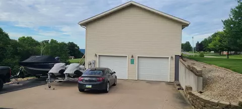 113 Eagle Dr, Mcgregor, IA 52157 photo 6