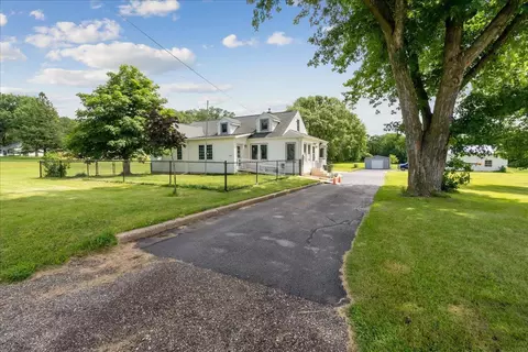 2002 Ashland Ave, Waterloo, IA 50703