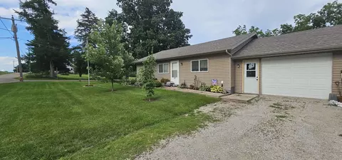 302 Wilson St, Brandon, IA 52210