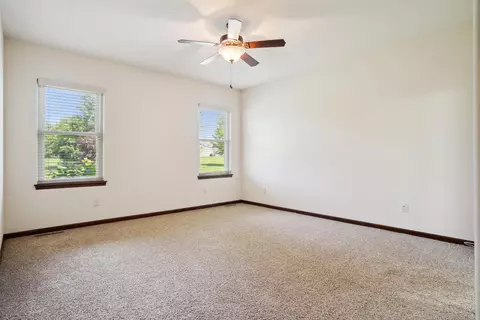 2817 Pendleton Dr, Cedar Falls, IA 50613 photo 12