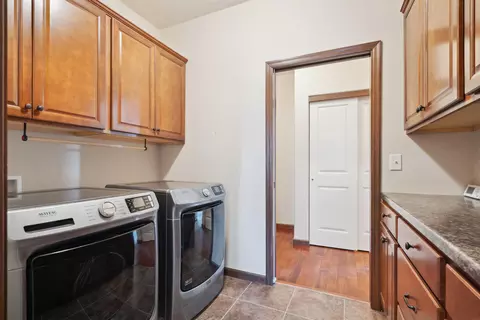 2817 Pendleton Dr, Cedar Falls, IA 50613 photo 18
