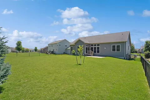 2817 Pendleton Dr, Cedar Falls, IA 50613 photo 24