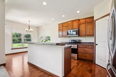 2817 Pendleton Dr, Cedar Falls, IA 50613 photo 9