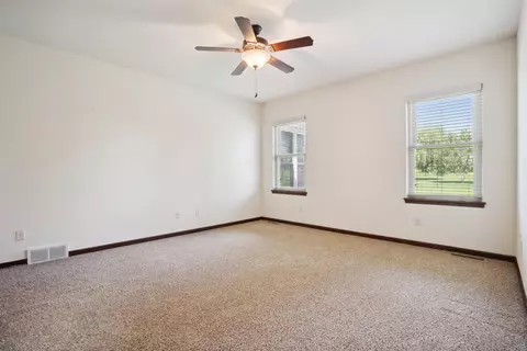 2817 Pendleton Dr, Cedar Falls, IA 50613 photo 13