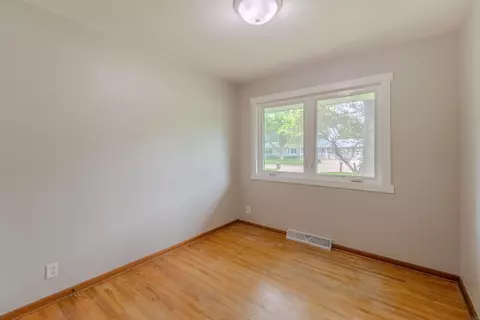 620 Baker Dr, Cedar Falls, IA 50613 photo 16