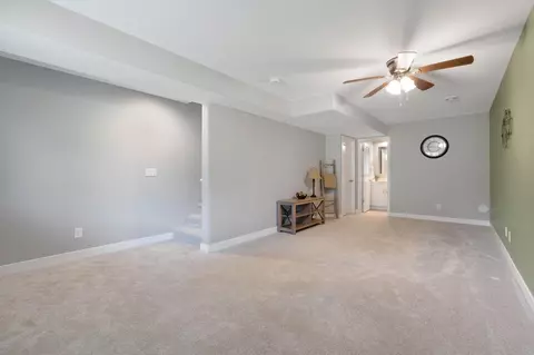 832 Grindstone Cir, Waterloo, IA 50701 photo 18